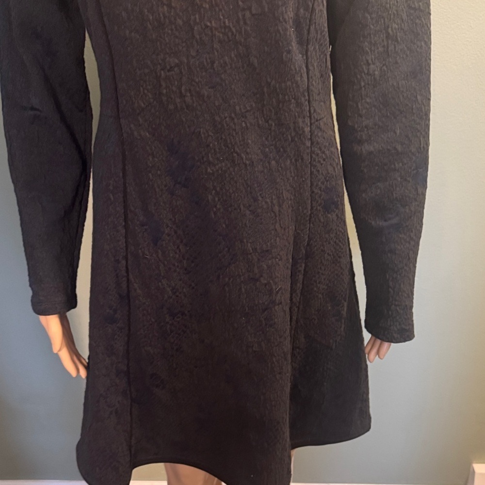 Vera Wang Black and Blue Long Sleeve Dress - Picture 3 of 6
